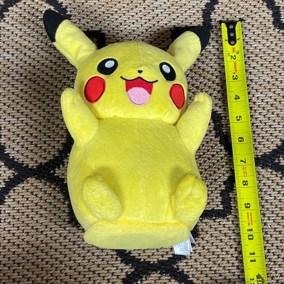 2017 TOMY 10” Pokemon My Friend Pikachu Plush Toy Light Up Talking Plush Moves! - Picture 6 of 10